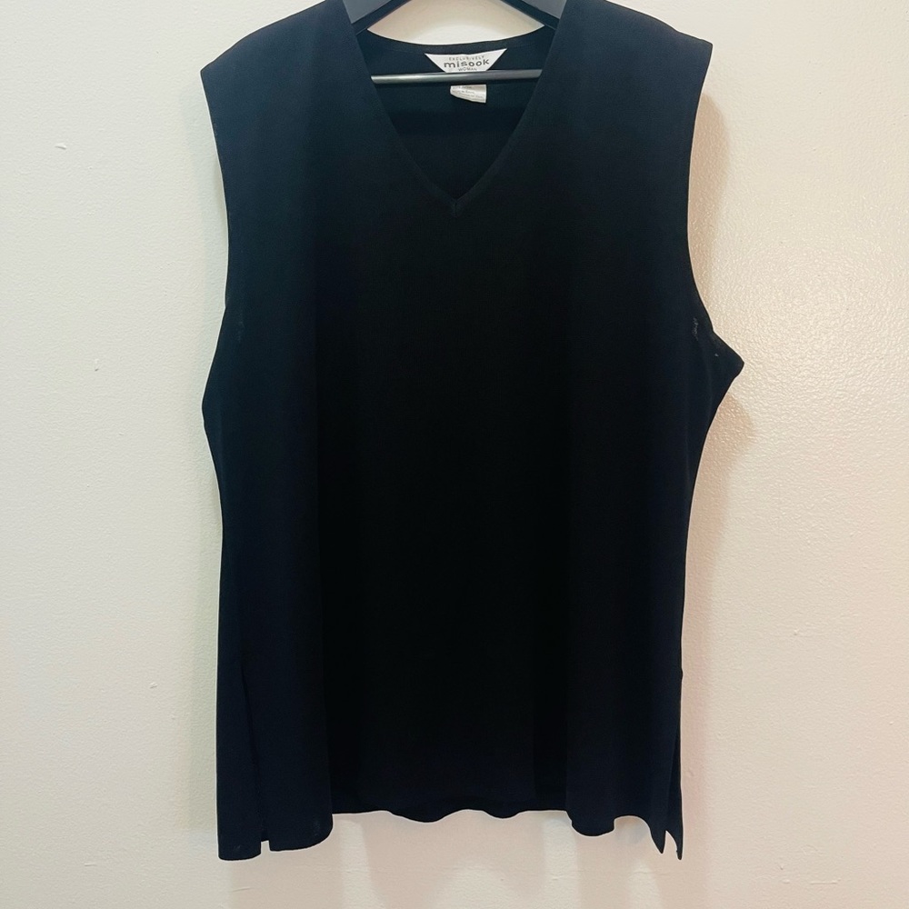 MISOOK WOMEN’S TOP